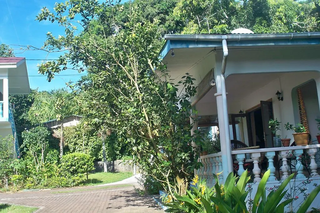 Chez Julie Holiday home Anse Boileau