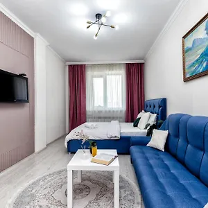 luxurious-apartment-in-the-heart-of-astana.hotels-in-astana.com/
