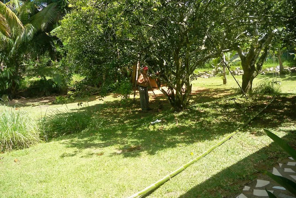 Hébergement de vacances Villa Chez Julie à Anse Boileau